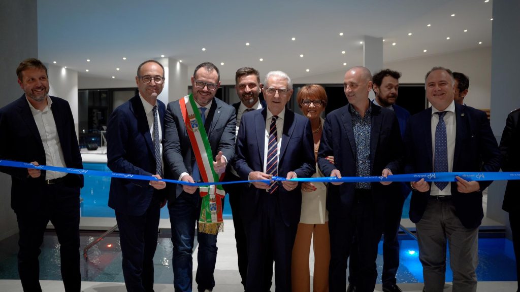 INAUGURAZIONE_M2_POOLS.00_00_04_16.Immagine001